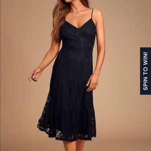 Manning Black Lace Tiered Midi Dress